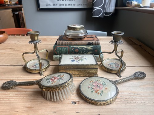 Vintage 6pc embroidered vanity - 6pc,