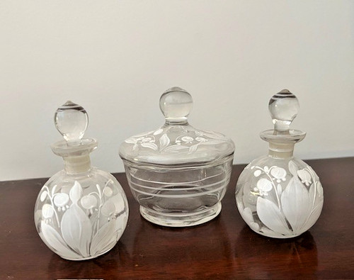 Vintage handpainted white - vintage, pc